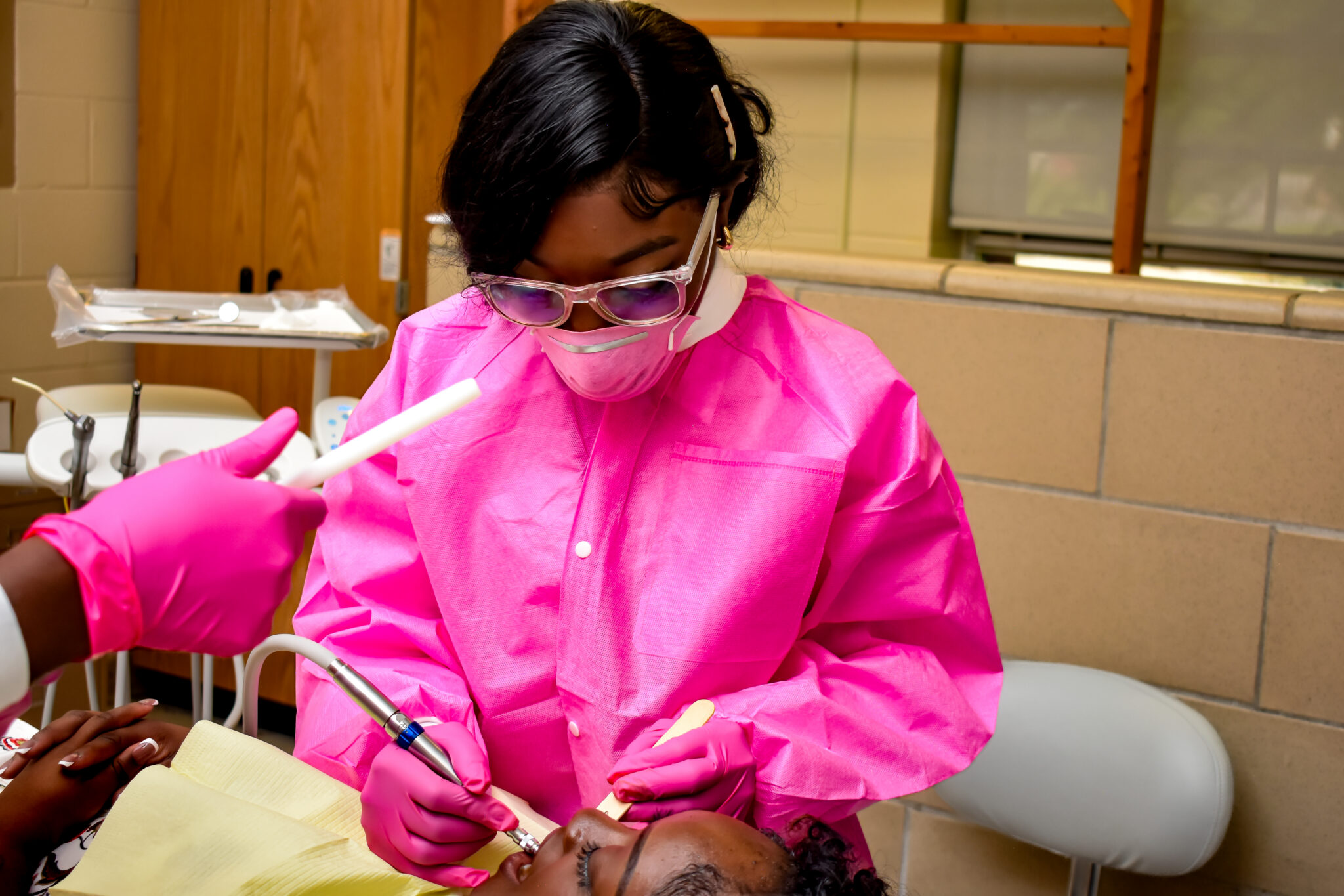 Fast Track News Letter Gallery Photo - Dental Student